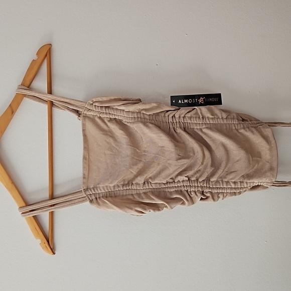 Fashion Nova ruched crop  top - Picture 3 of 4